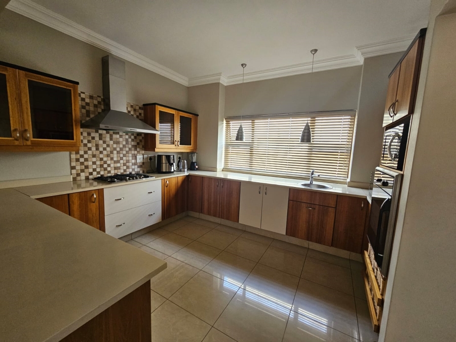 3 Bedroom Property for Sale in The Islands Estates North West